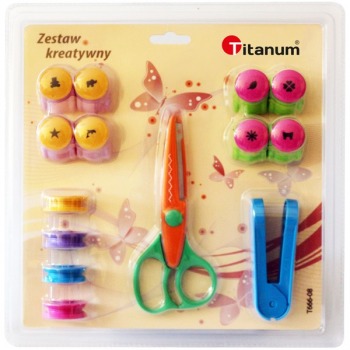 Creative set with Titanum...